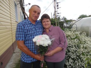 Ми одружені уже 25 років з чоловіком і на кожне день народження він дарує мені якусь дрібничку чи побутову річ. Тому і на цей раз я не очікувала чогось особливого, але дуже помилилась.